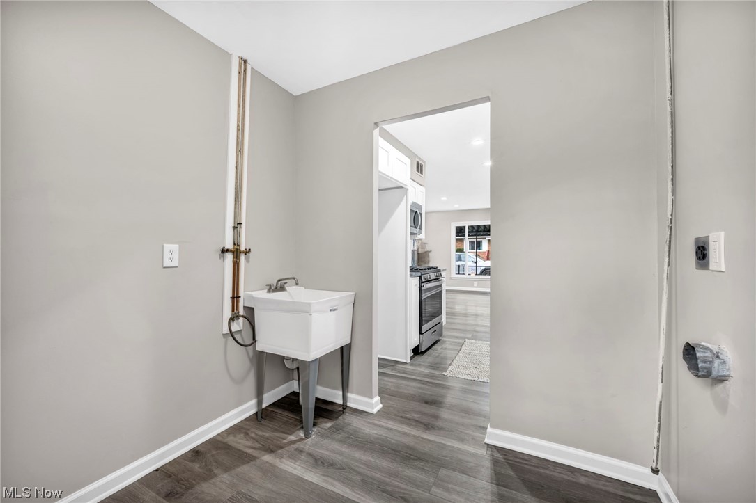 Loesch Allotment Cos - Residential