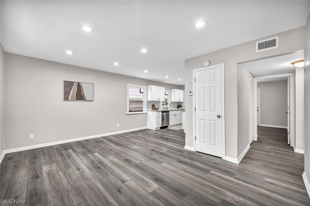 Loesch Allotment Cos - Residential