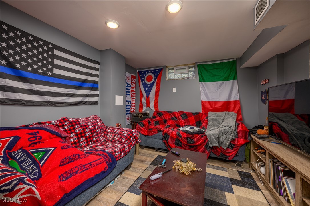 Oakwood Park - Residential