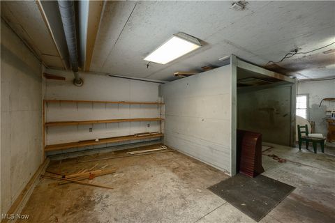 Tiny photo for 1508 Roanoke Avenue, Uhrichsville, OH 44683 (MLS # 5179096)