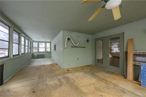 Tiny photo for 1508 Roanoke Avenue, Uhrichsville, OH 44683 (MLS # 5179096)