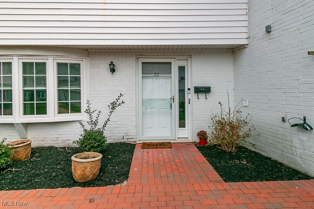 7 Meadowlawn Drive #20, Mentor, Ohio image 31