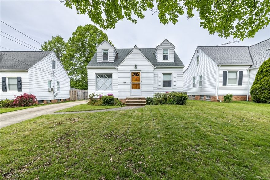 Welcome home to this beautifully updated cape cod in the heart of Lyndhurst. This home has been lovingly maintained to keep its classic charm but with modern updates throughout. The brand new kitchen is a stand out with stainless steel appliances, quartz counters and a stylish tile backsplash. The main floor boasts two bedrooms, original hardwood floors and an updated bathroom. Step through one of the bedrooms to a large screened in porch, ideal for enjoying those summer evenings bug free. Upstairs you’ll find an expansive master bedroom with a generous walk-in closet. The entire home has been freshly painted, inside and out, and has newer windows for added comfort. Outside is an oversized fully fenced backyard with a large one car garage. This location can’t be beat, just a block from the entrance to Lyndhurst Park and pool. This home is truly move-in ready - just unpack and start enjoying your summer. Schedule your showing and make this charming home yours!