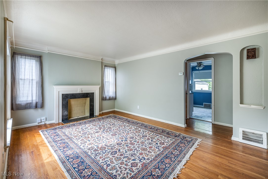 Mayfield Hlnds Sub - Residential