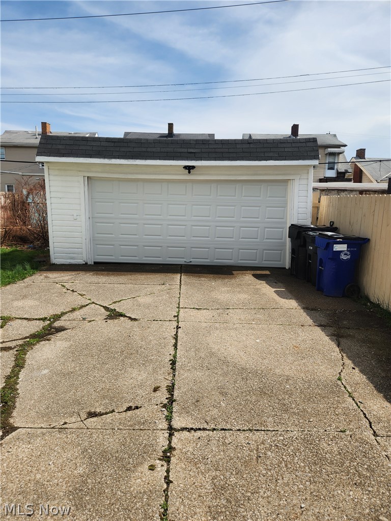 S H Kleinman Regal Park - Residential