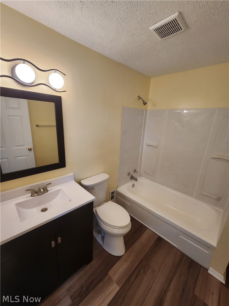 S H Kleinman Regal Park - Residential