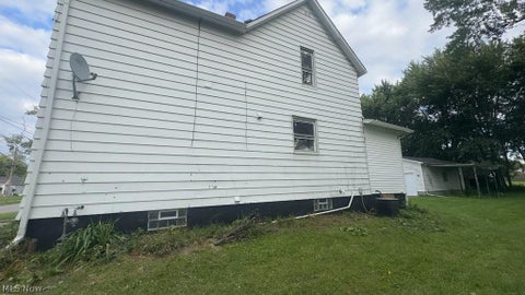 Tiny photo for 1527 W 19th Street, Lorain, OH 44052 (MLS # 5240758)