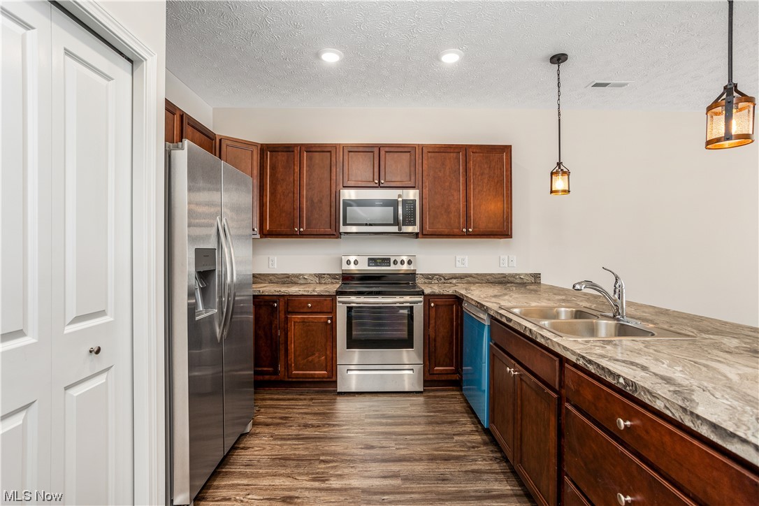 Landings at Ridge Water - Residential