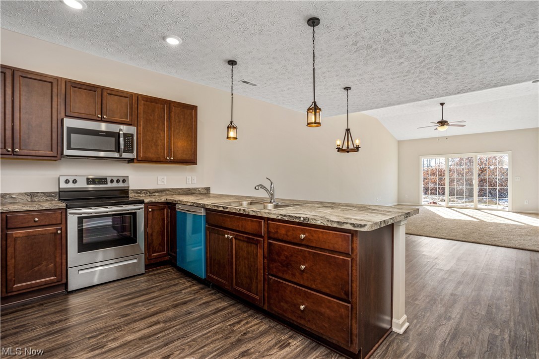 Landings at Ridge Water - Residential