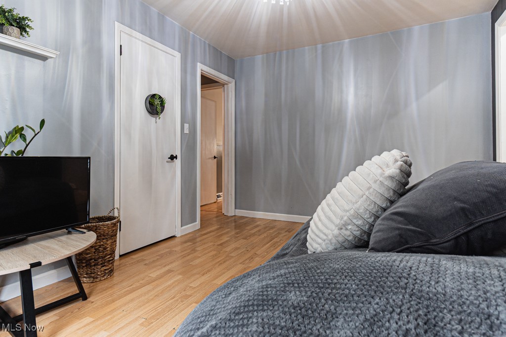 Canfield, Ohio 44406, United States, 4 Bedrooms Bedrooms, ,3 BathroomsBathrooms,Residential,Contingent,206024