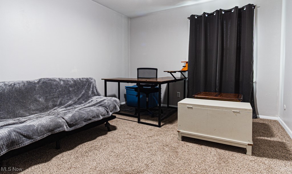 Canfield, Ohio 44406, United States, 4 Bedrooms Bedrooms, ,3 BathroomsBathrooms,Residential,Contingent,206024