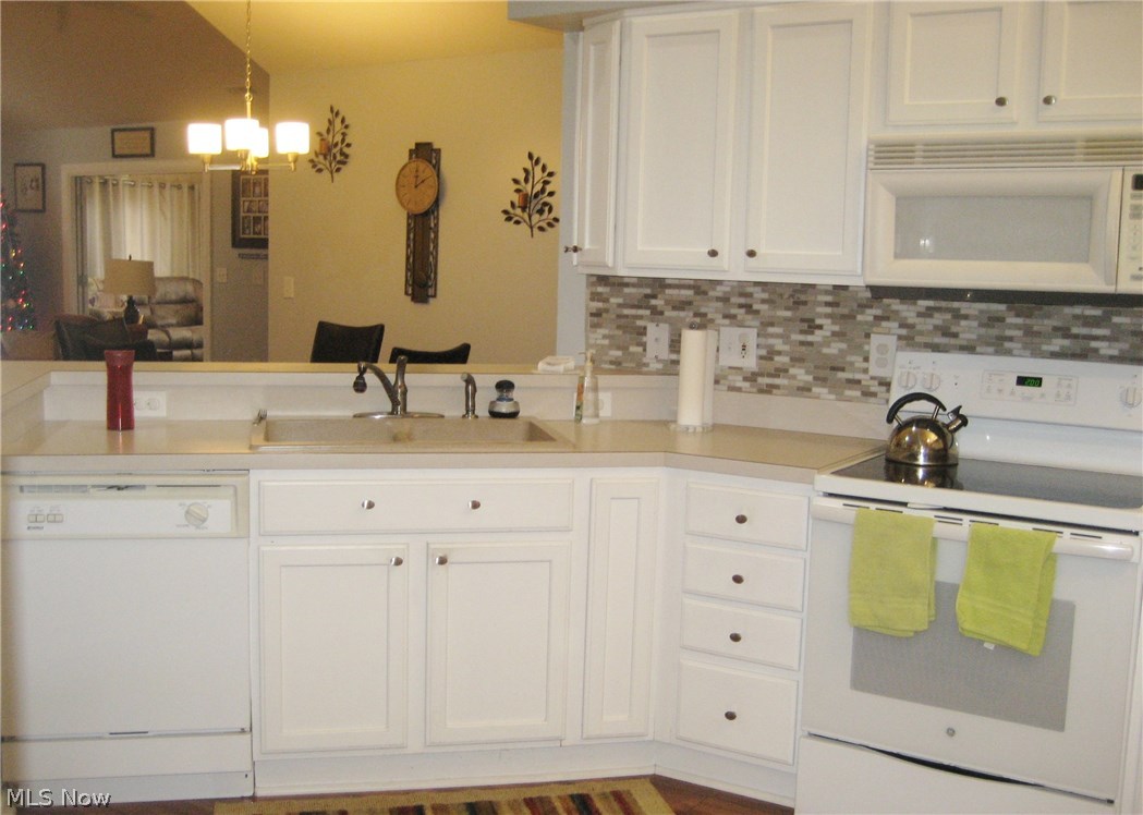 The Villas Chapel Hill - Residential