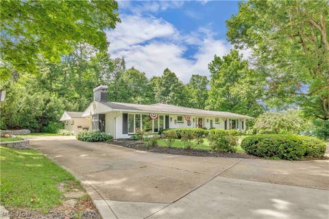 Homes For Sale - 2720 Stafford Drive<br/> Mansfield, OH 44904