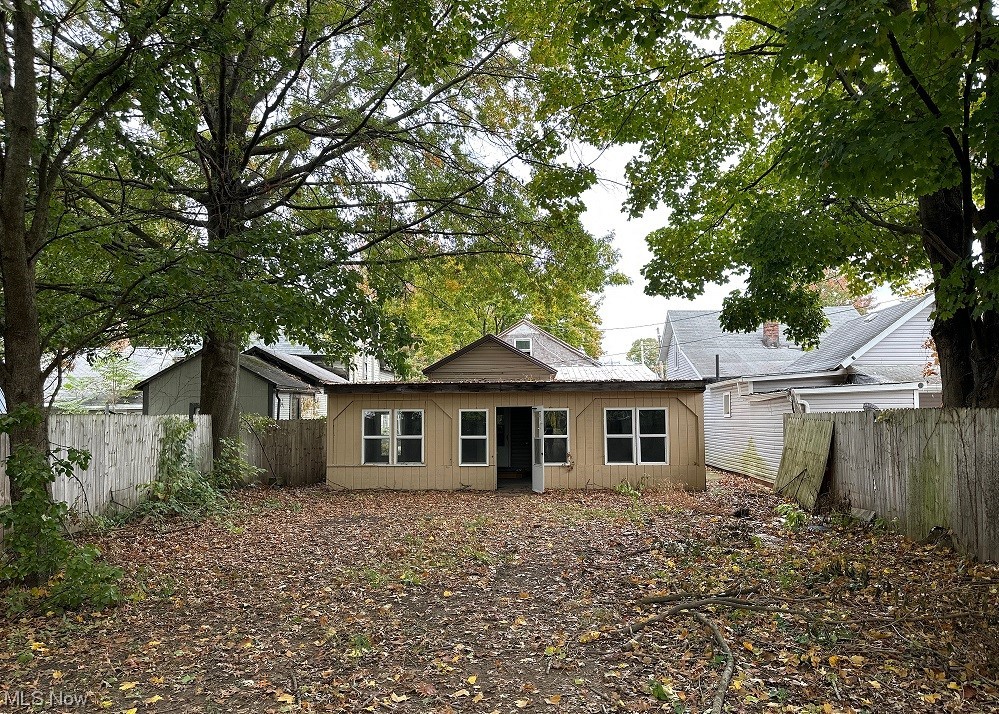 City/New Philadelphia - Residential