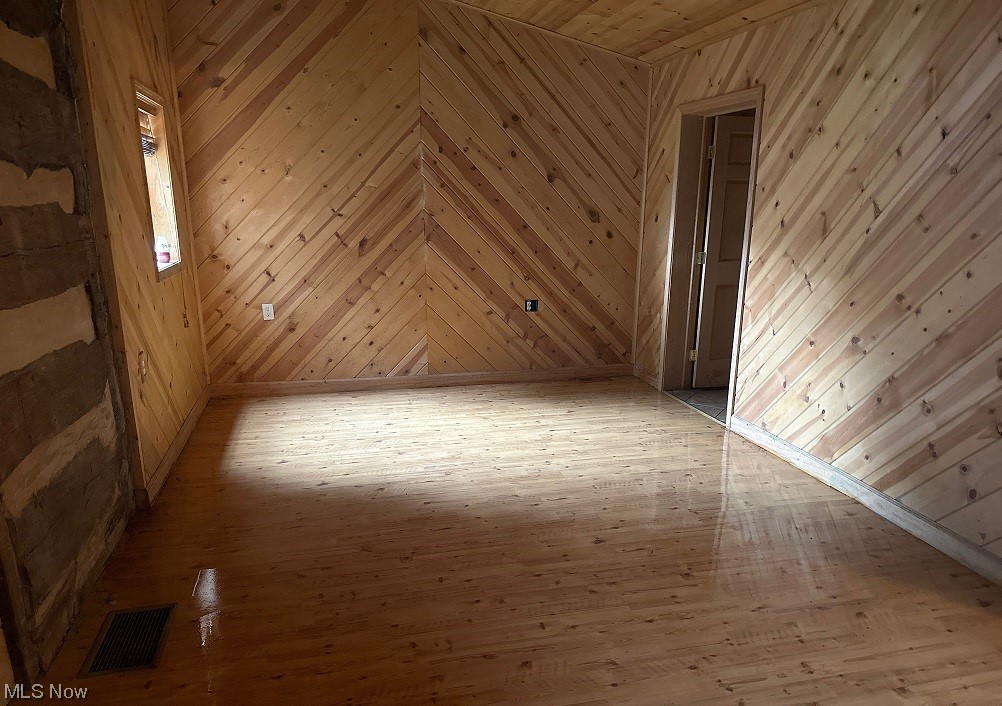 City/New Philadelphia - Residential