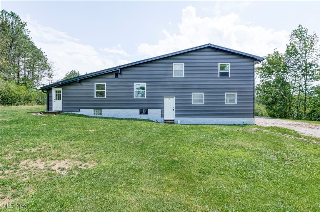 9218 Williams Road, Chardon, Ohio image 33