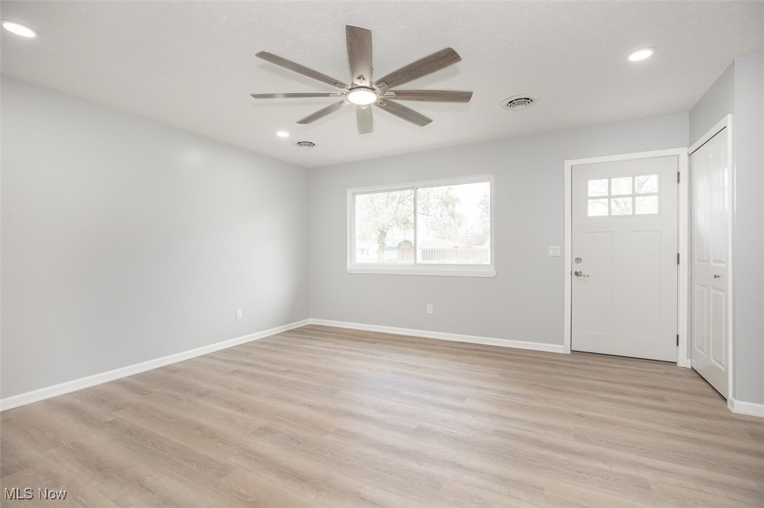 Skyline Park 01 - Residential