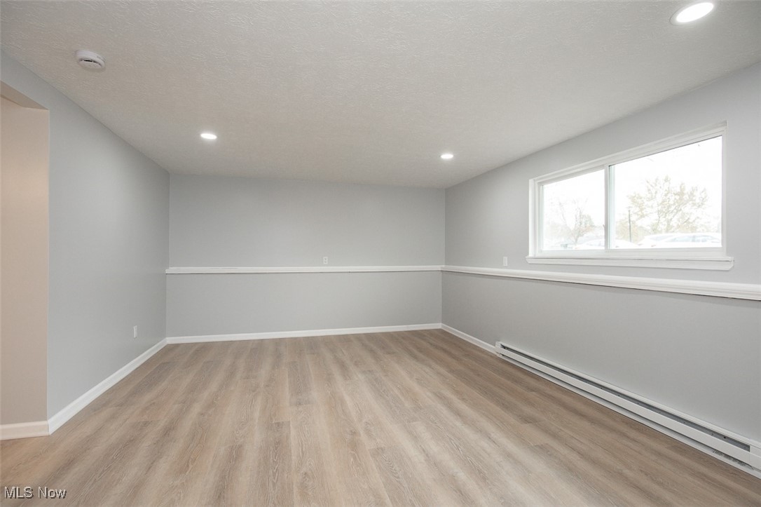 Skyline Park 01 - Residential