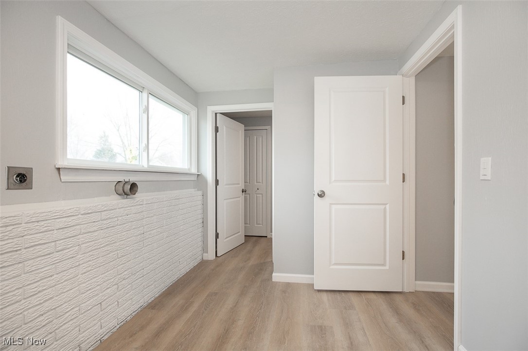 Skyline Park 01 - Residential