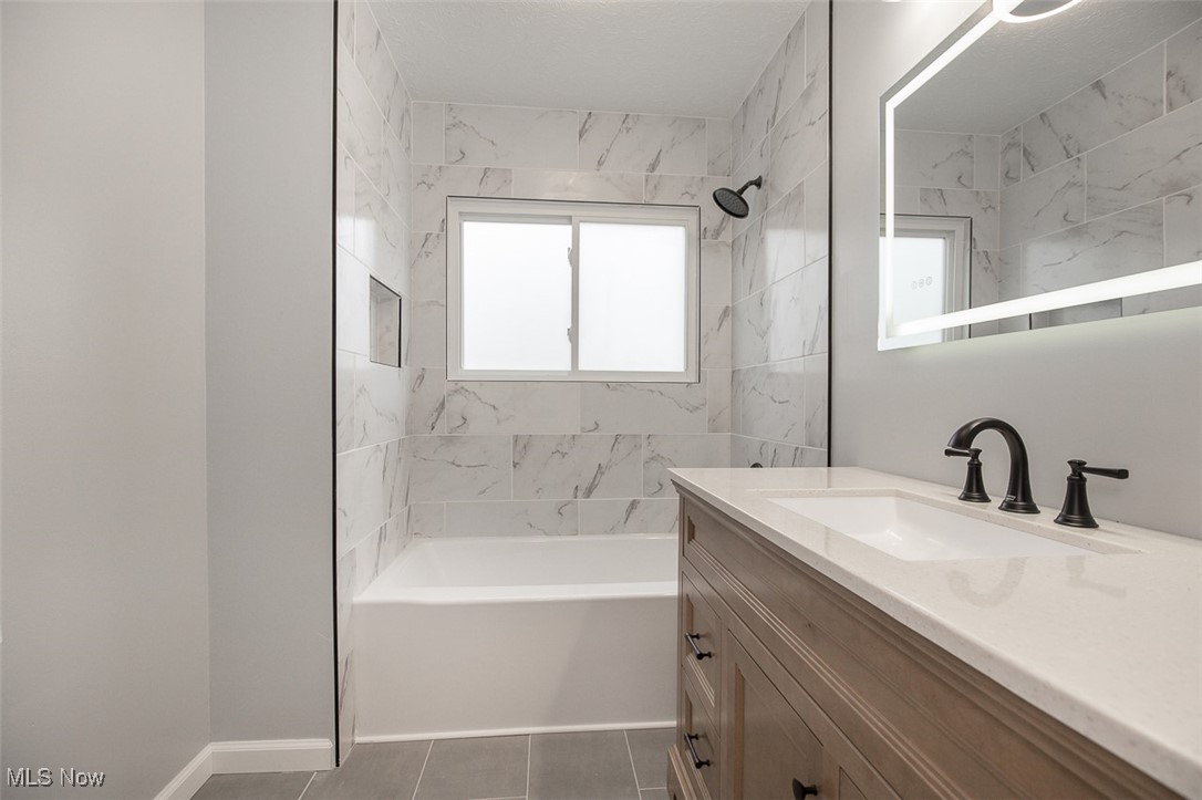 Skyline Park 01 - Residential