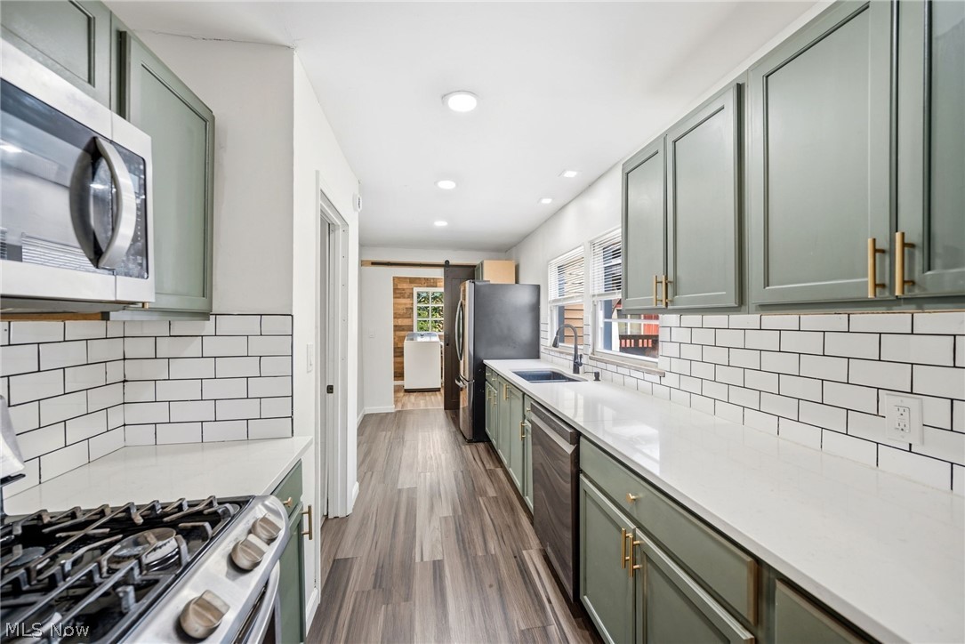 12958 W Pleasant Valley Road