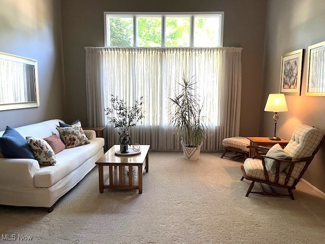 Fairlawn, Ohio 44333, United States, 4 Bedrooms Bedrooms, ,3 BathroomsBathrooms,Residential,Pending,208801