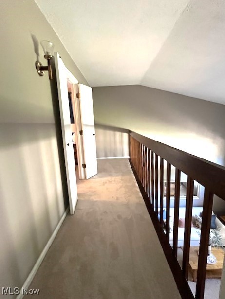 Fairlawn, Ohio 44333, United States, 4 Bedrooms Bedrooms, ,3 BathroomsBathrooms,Residential,Pending,208801