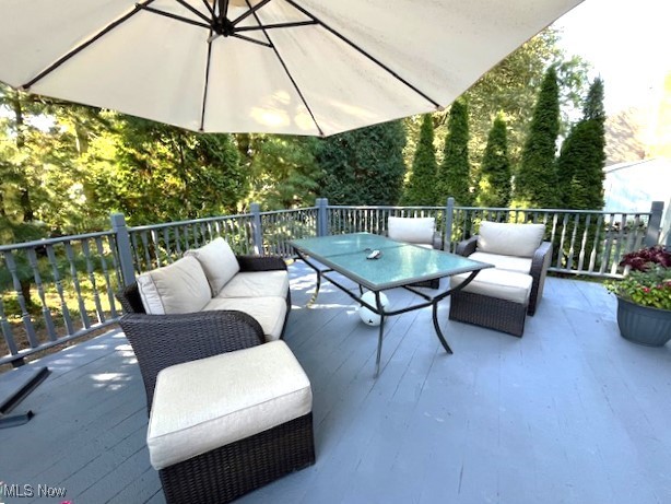 Fairlawn, Ohio 44333, United States, 4 Bedrooms Bedrooms, ,3 BathroomsBathrooms,Residential,Pending,208801