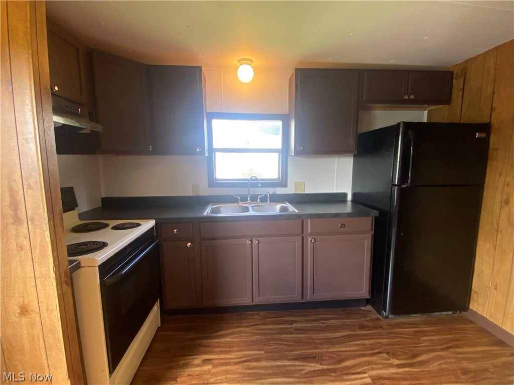 201 Pear Street 23