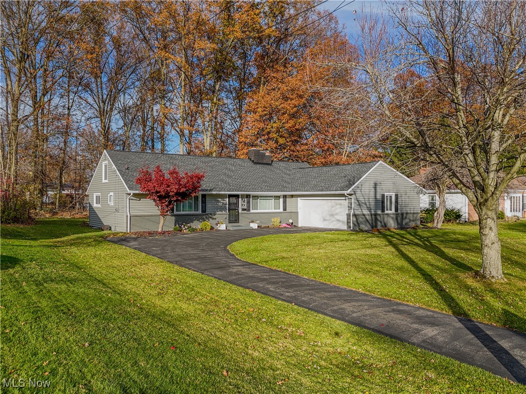 462 Arbor Circle, Youngstown, Ohio image 3