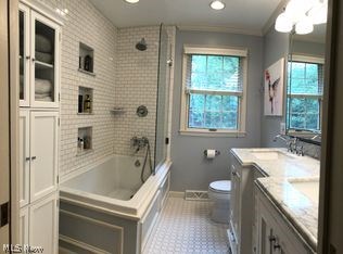 Western Residence Trails 8 - Residential