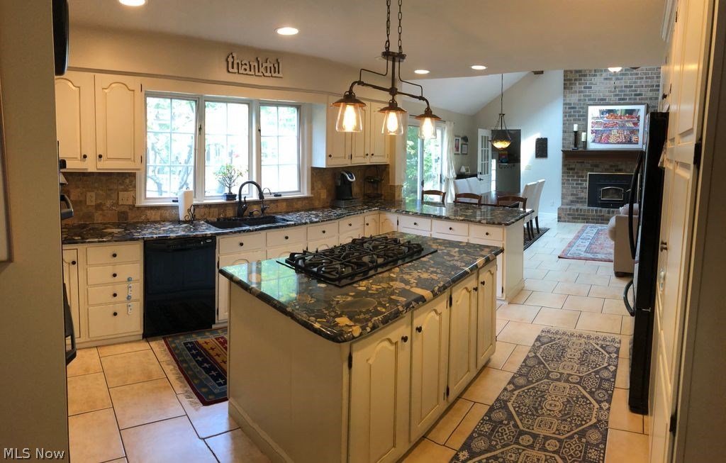 Western Residence Trails 8 - Residential