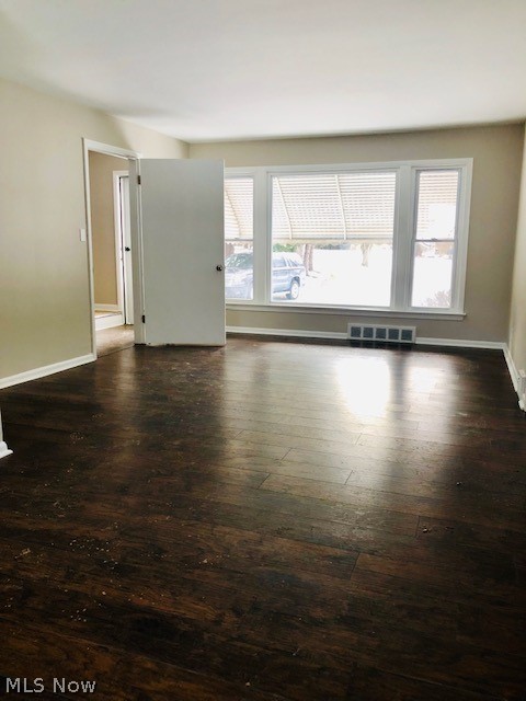 Parkhill 01 - Residential Income