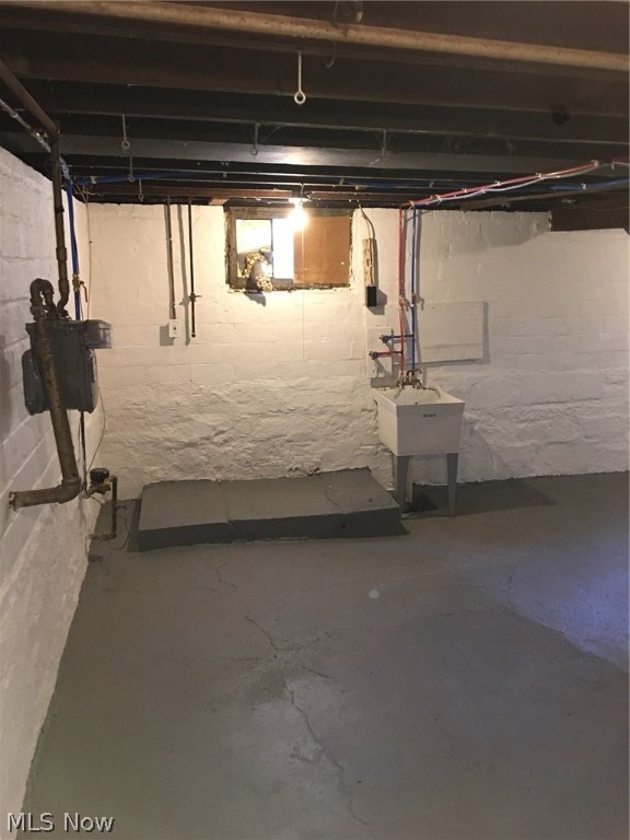 H G Bldg Companys H G Allotme - Residential Lease