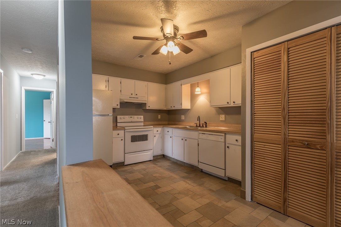 Pipers Ridge Condo - Residential