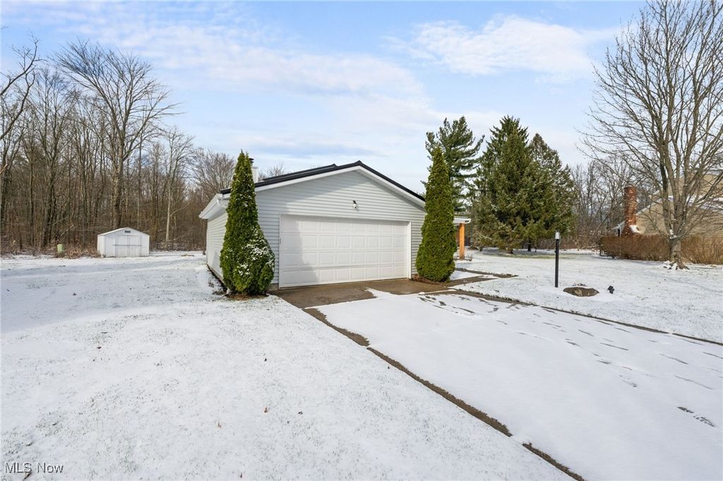 Photo of 5466 Park Vista Court, Stow, OH 44224 (MLS # 5182153)