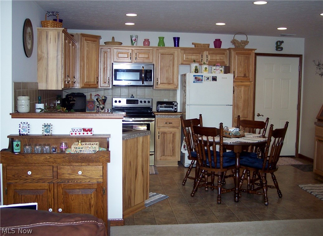 Heritage Blackberry Condo Ph 5 - Residential