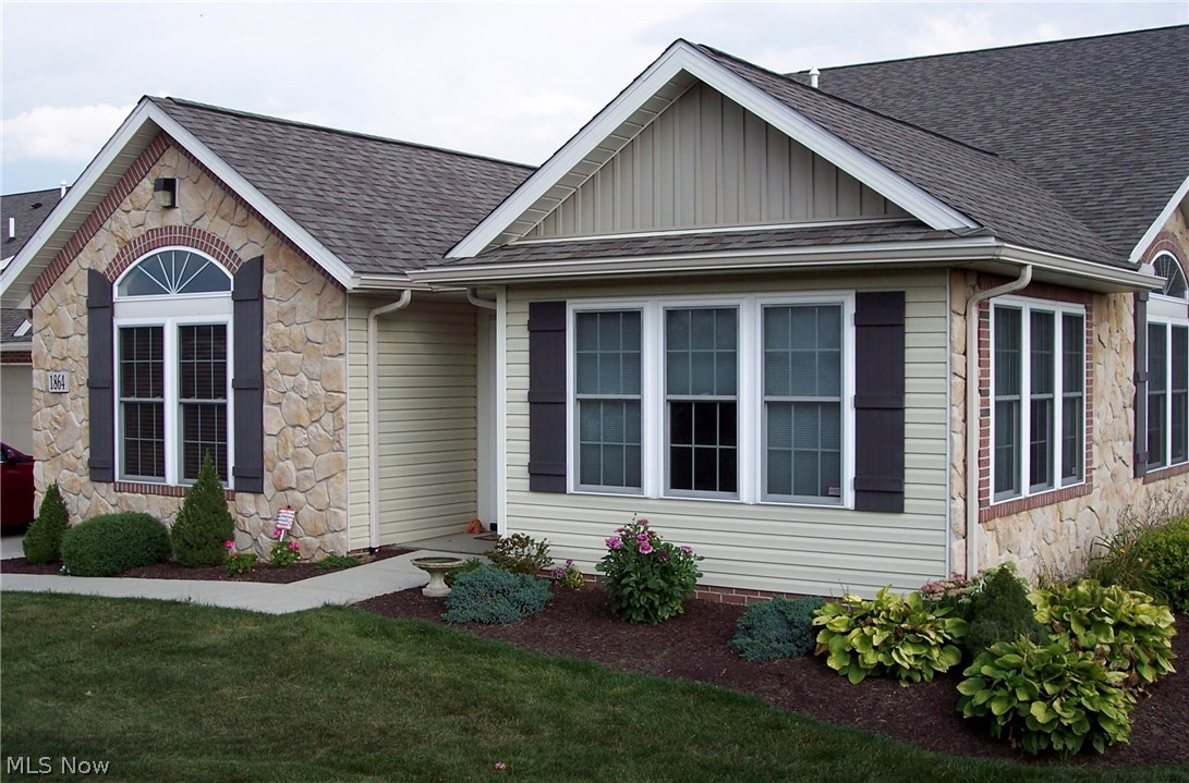 Heritage Blackberry Condo Ph 5 - Residential