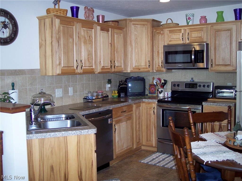 Heritage Blackberry Condo Ph 5 - Residential