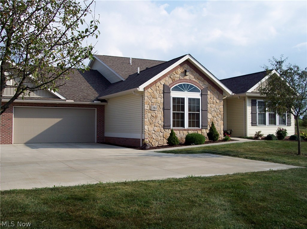 Heritage Blackberry Condo Ph 5 - Residential