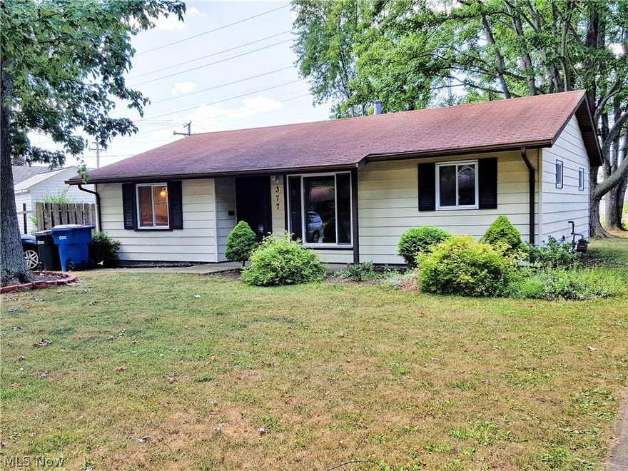 Updated and special 3 bd 1 ba Berea Ranch. Updated Eat-In Kitchen with recessed lighting. Large picture window in living room. Central AC and 2 car garage ! Great location in historic Berea with easy shopping and freeway access. Also available for lease or lease w/t the option to purchase. 

Schedule your showing today !