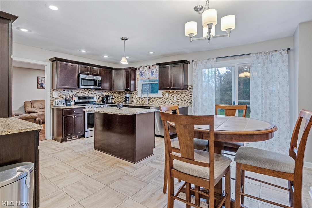 Hitchcock Heights - Residential