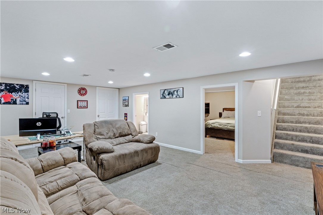 Hitchcock Heights - Residential