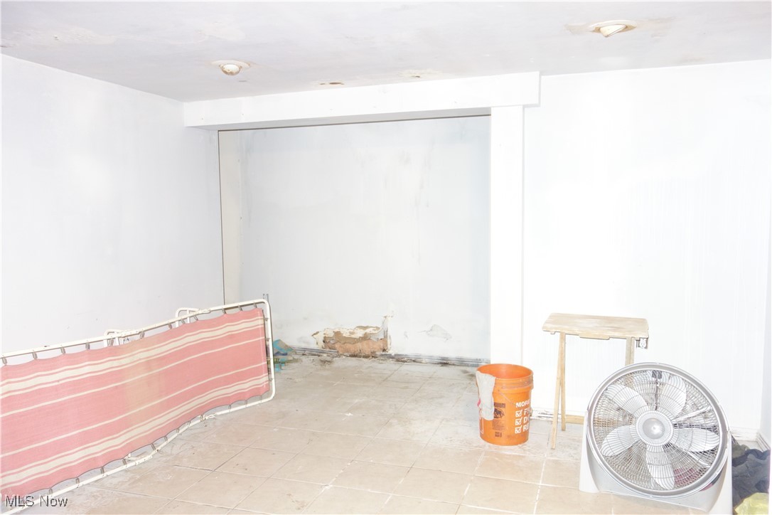 Village/Manchester - Residential Income