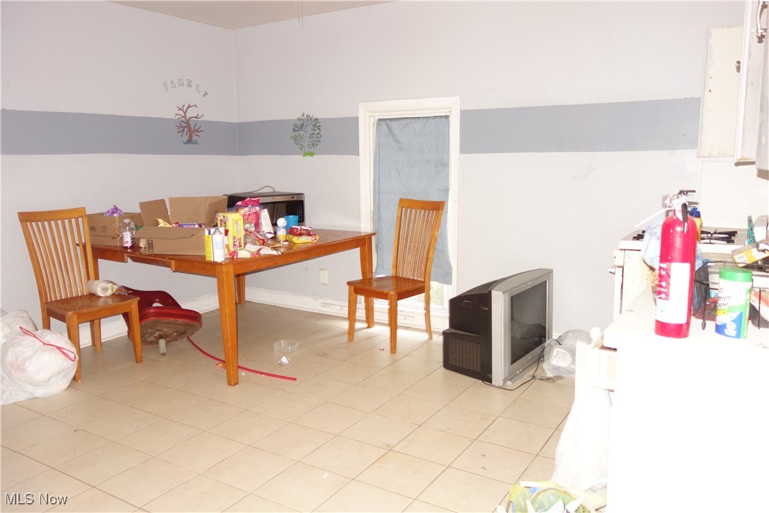 Village/Manchester - Residential Income