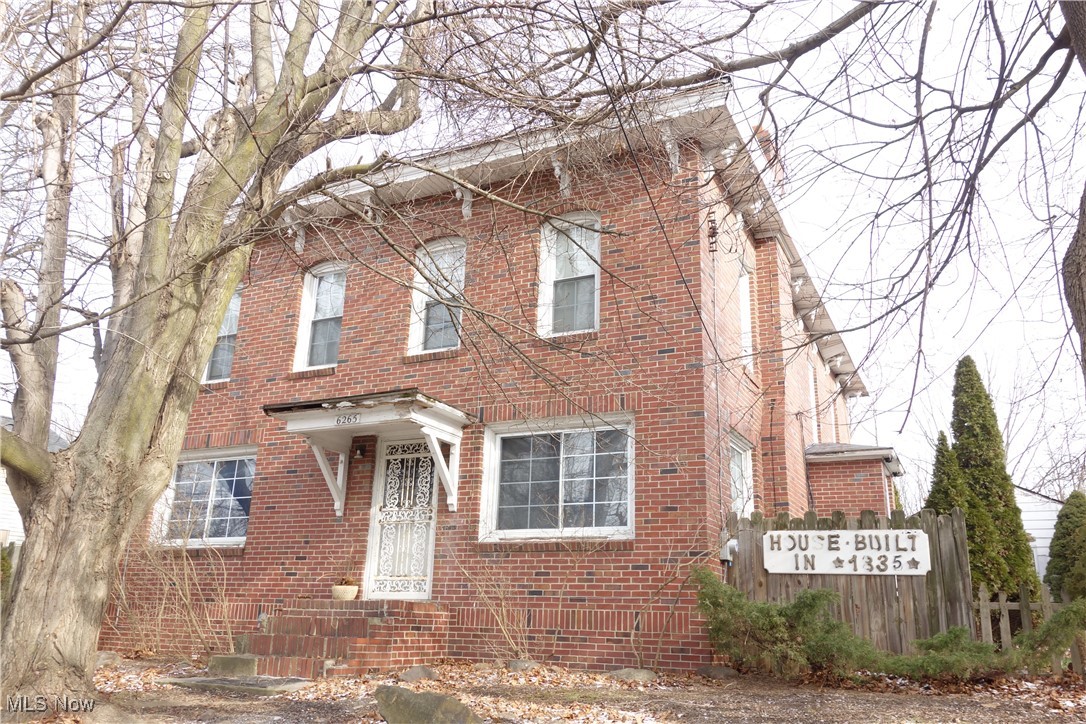 Village/Manchester - Residential Income