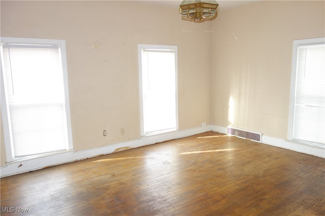 Village/Manchester - Residential Income