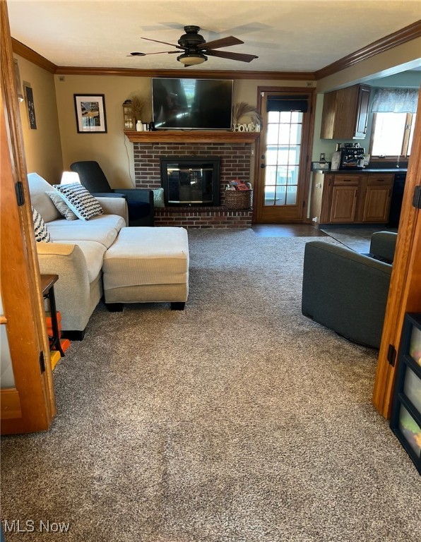 Laurel Woods - Residential