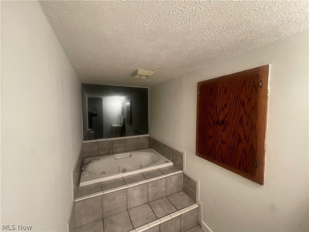 Ingleside Heights - Residential Lease