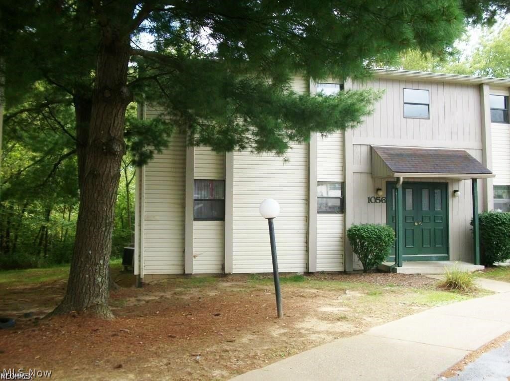 2BR, 1BA apartment, kitchen equipped with a stove, refrigerator and dishwasher. Tenant responsible for electric, water, sewer and cable. Applicants subject to credit and background check. No pets permitted